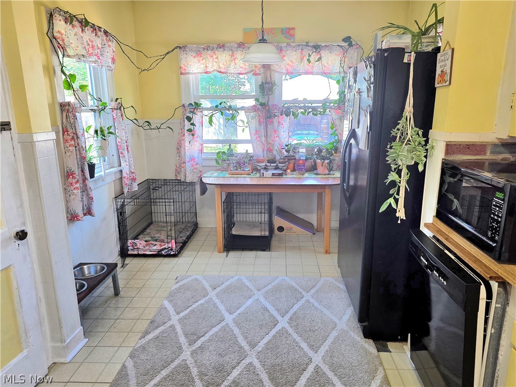 4414 Henritze Avenue Cleveland OH 44109