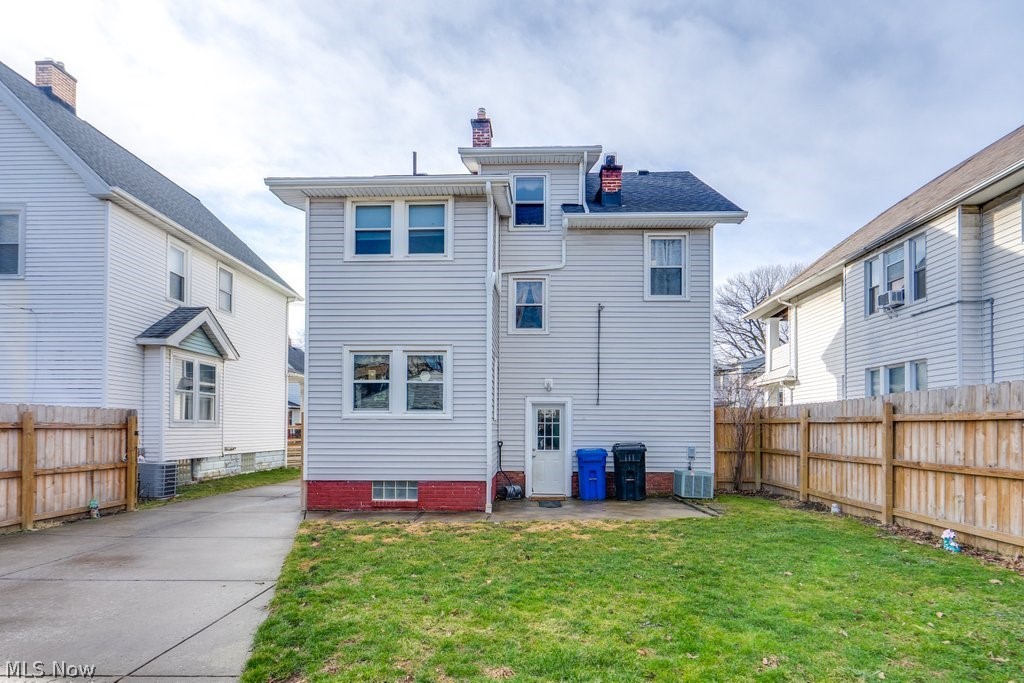 4414 Henritze Avenue Cleveland OH 44109