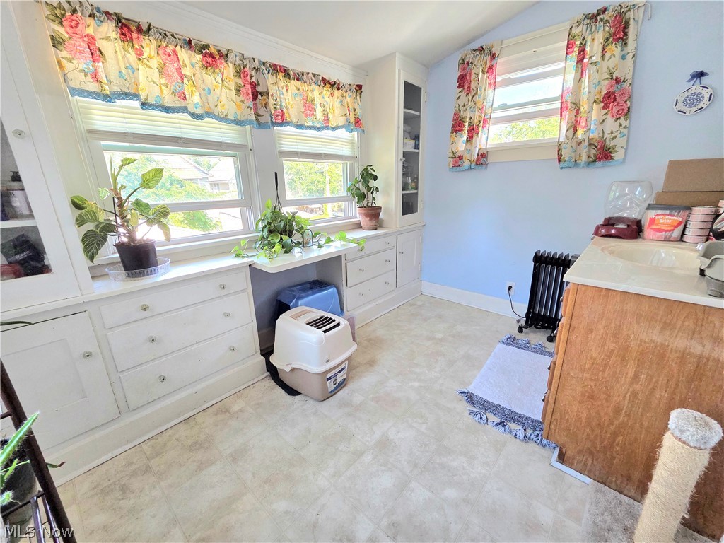 4414 Henritze Avenue Cleveland OH 44109