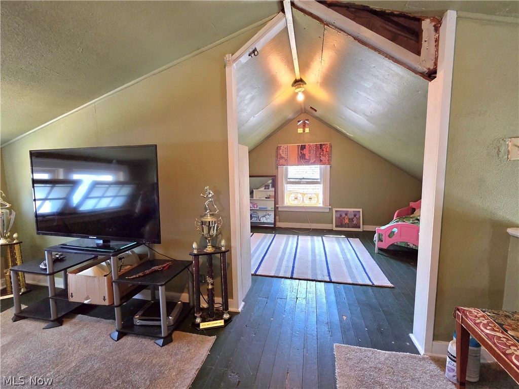 4414 Henritze Avenue Cleveland OH 44109