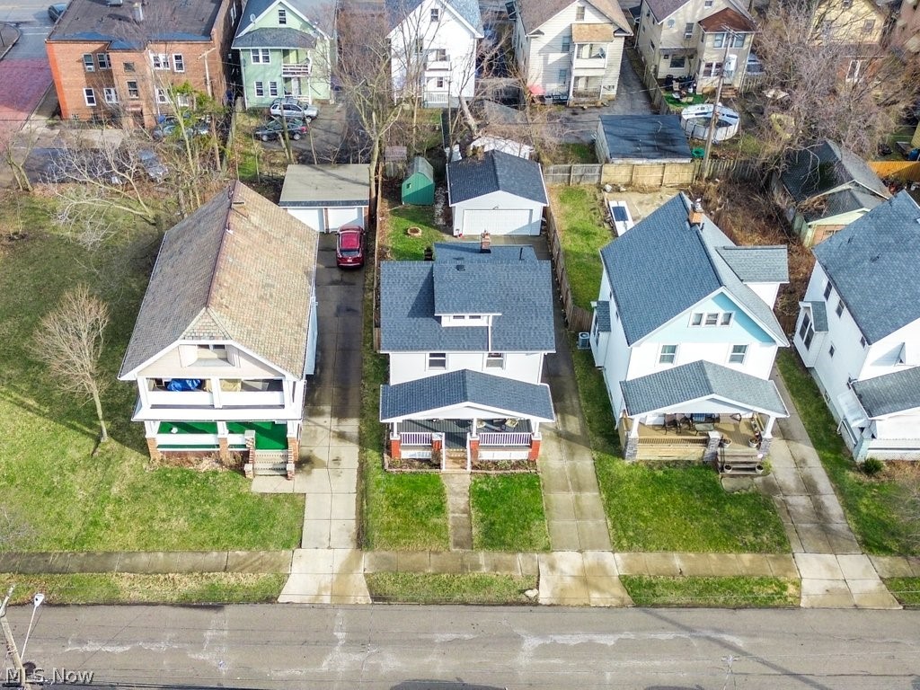 4414 Henritze Avenue Cleveland OH 44109