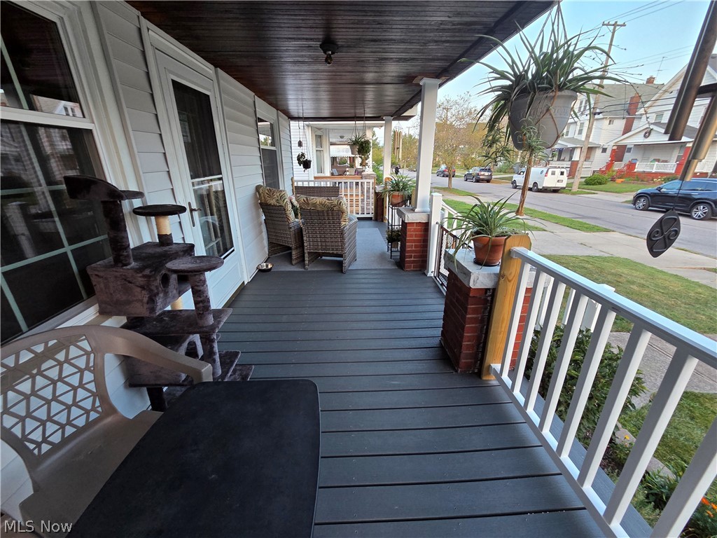 4414 Henritze Avenue Cleveland OH 44109