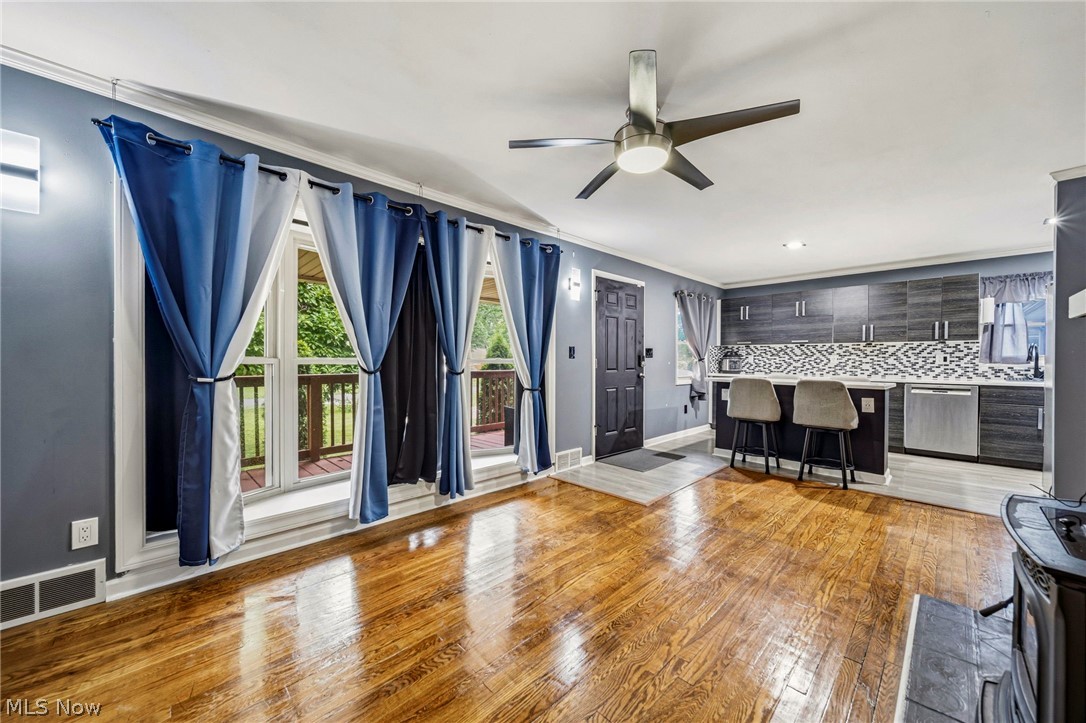 353 Ansel Road Geneva OH 44041