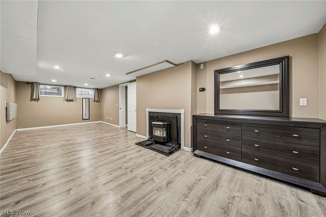 353 Ansel Road Geneva OH 44041