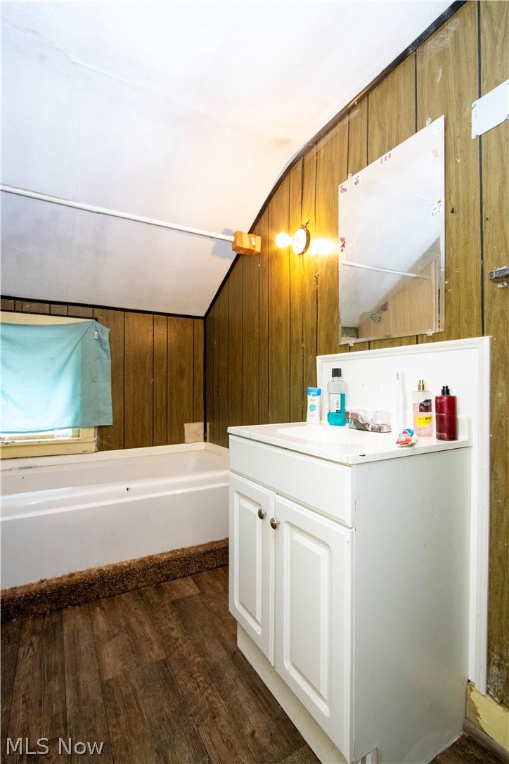 513 Washington Street Wooster OH 44691