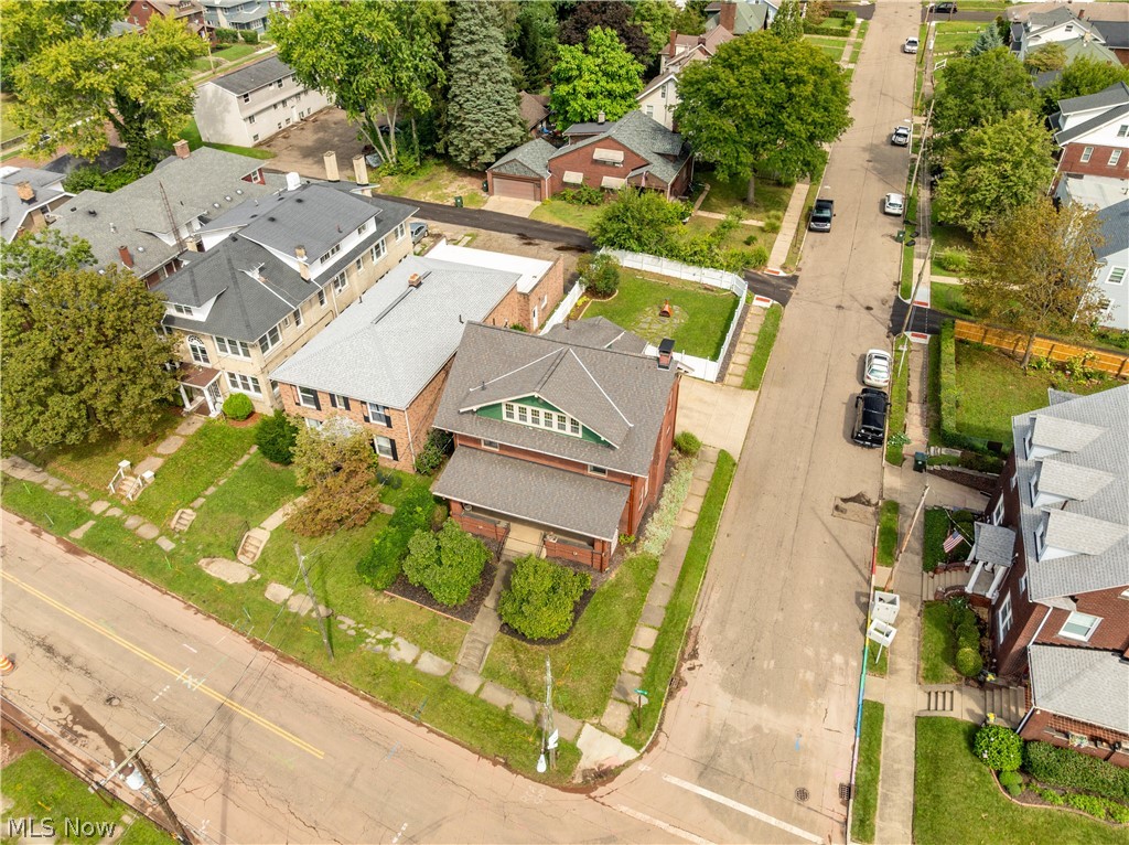325 15th Street NW Canton OH 44703