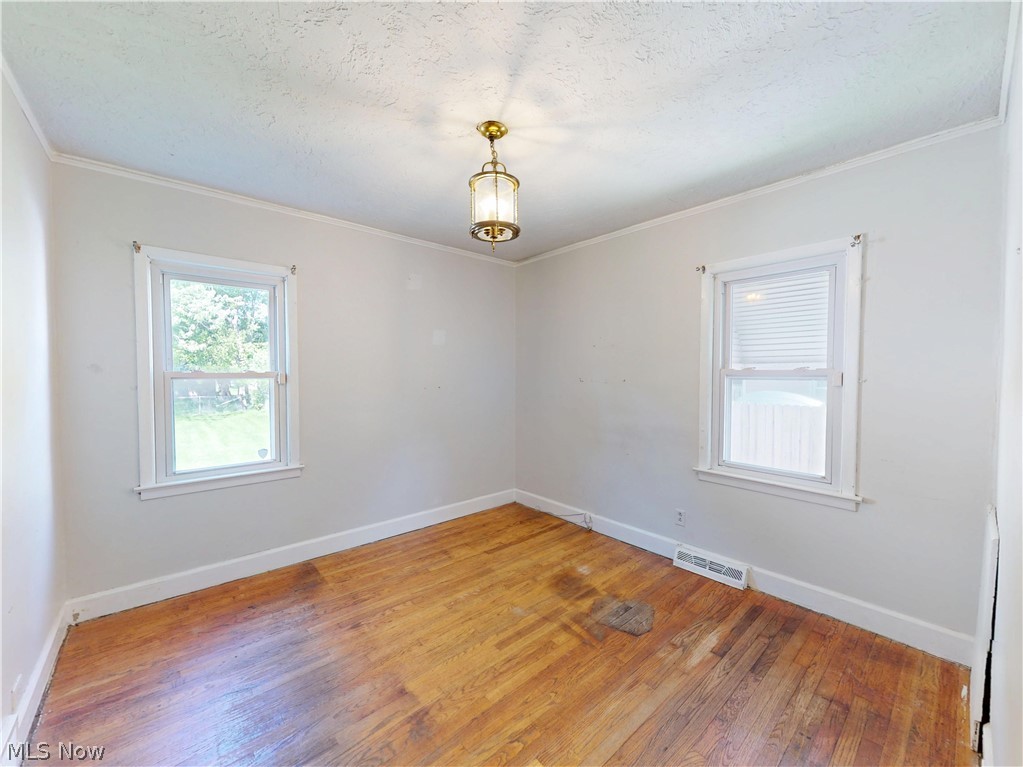 1560 Biltmore Road Lyndhurst OH 44124
