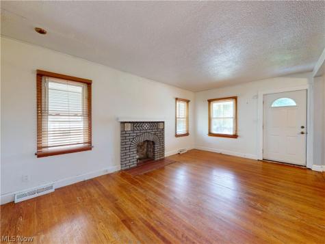 1560 Biltmore Road Lyndhurst OH 44124