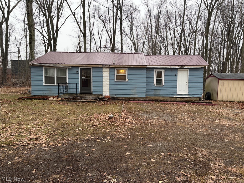 42082 Duquesne Street W Columbiana OH 44408
