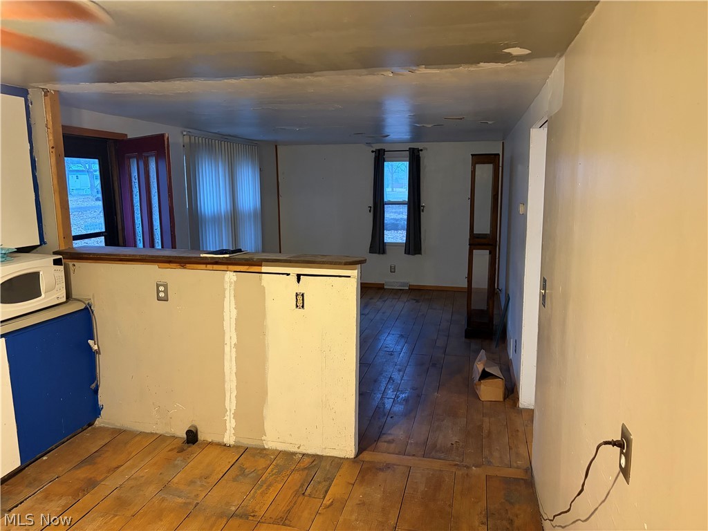 42082 Duquesne Street W Columbiana OH 44408