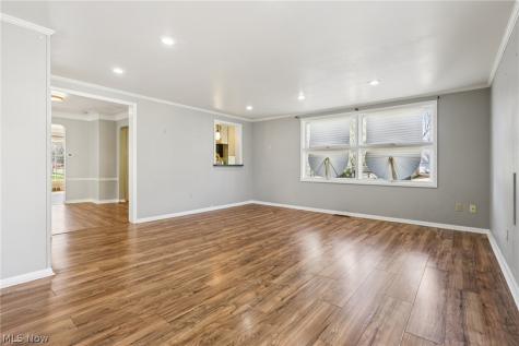3741 Northwood Road University Heights OH 44118