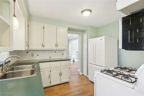 3741 Northwood Road University Heights OH 44118