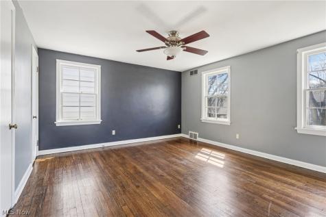 3741 Northwood Road University Heights OH 44118
