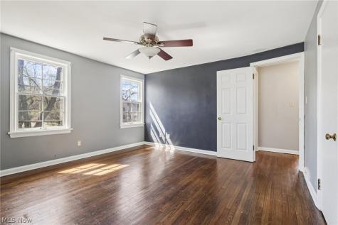 3741 Northwood Road University Heights OH 44118