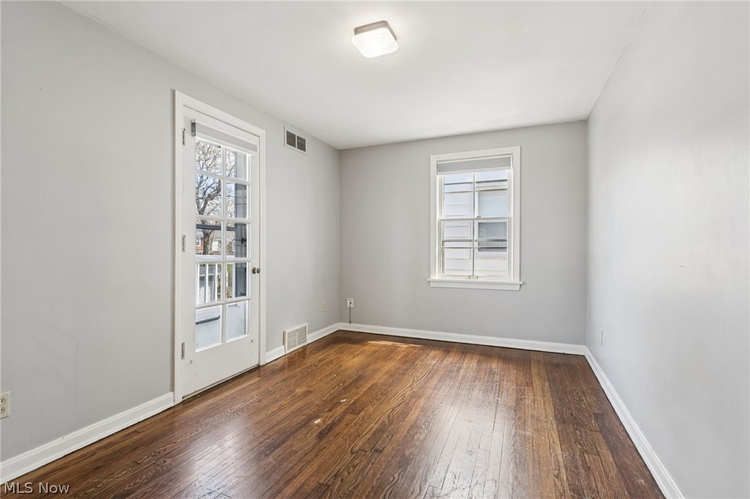 3741 Northwood Road University Heights OH 44118