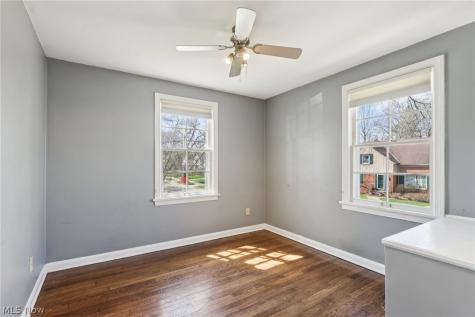 3741 Northwood Road University Heights OH 44118