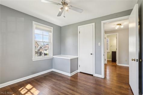 3741 Northwood Road University Heights OH 44118