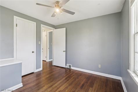 3741 Northwood Road University Heights OH 44118