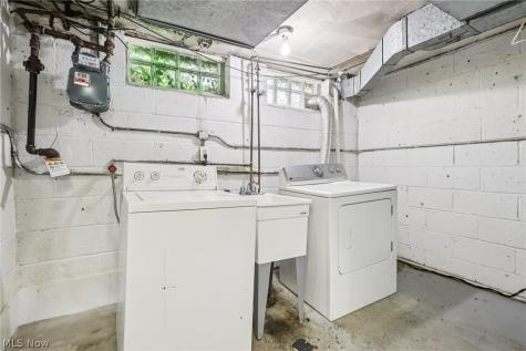 3741 Northwood Road University Heights OH 44118