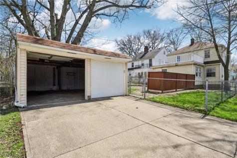 3741 Northwood Road University Heights OH 44118