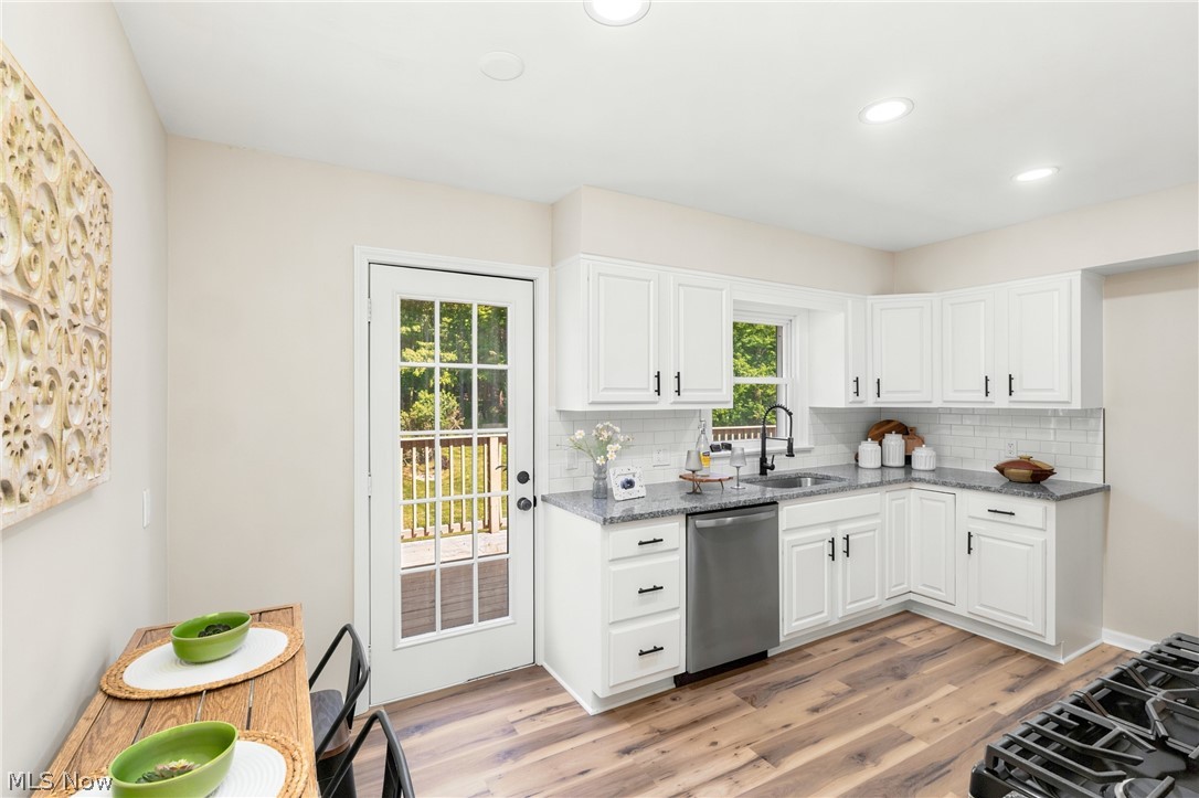4443 Hilltop Drive New Franklin OH 44203