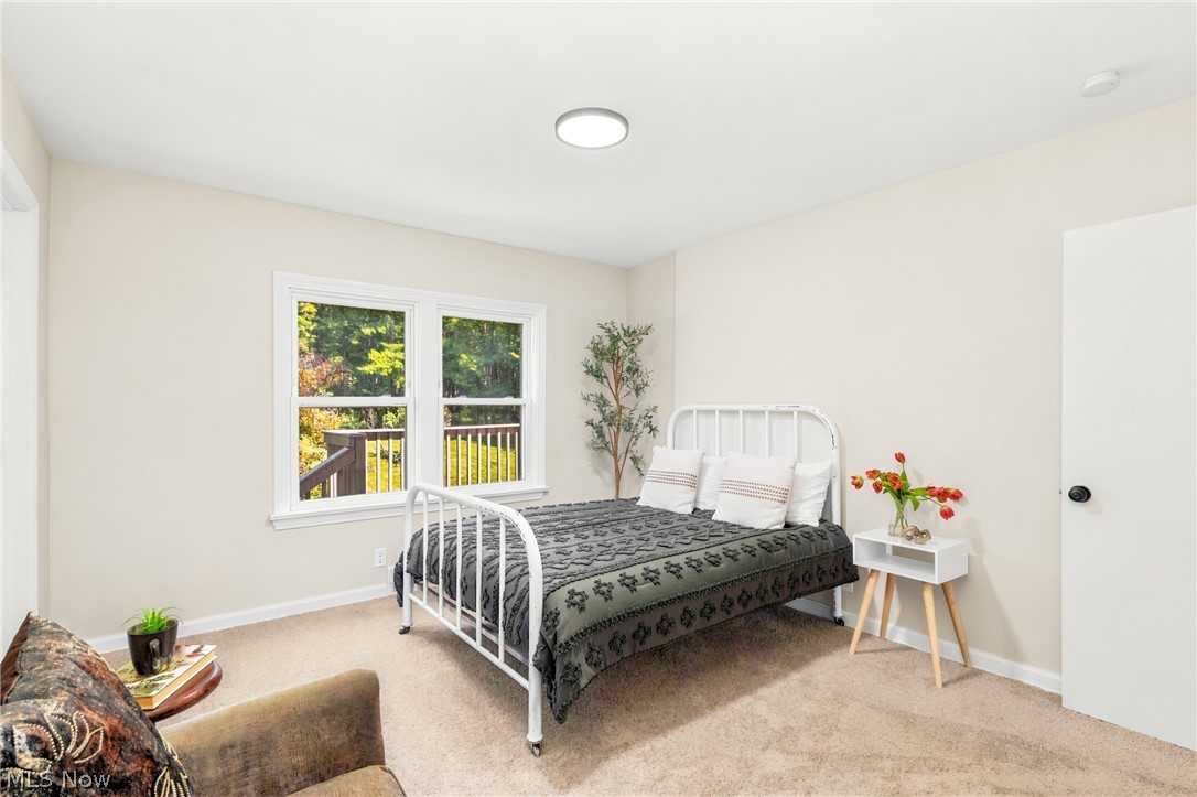 4443 Hilltop Drive New Franklin OH 44203