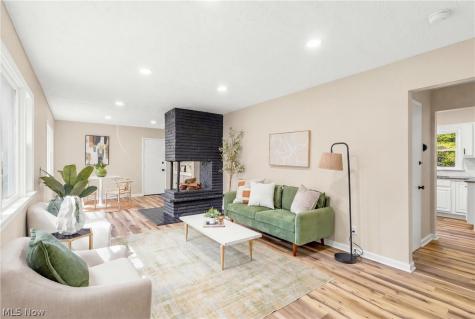 4443 Hilltop Drive New Franklin OH 44203