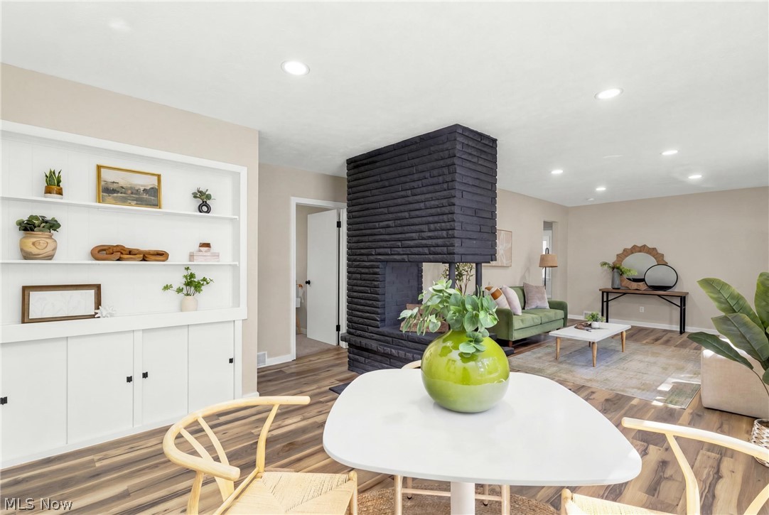 4443 Hilltop Drive New Franklin OH 44203