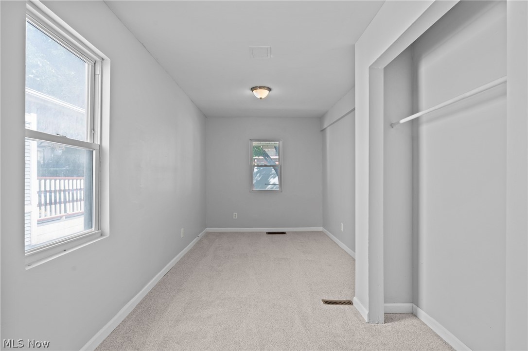 6103 W Clinton Avenue Cleveland OH 44102