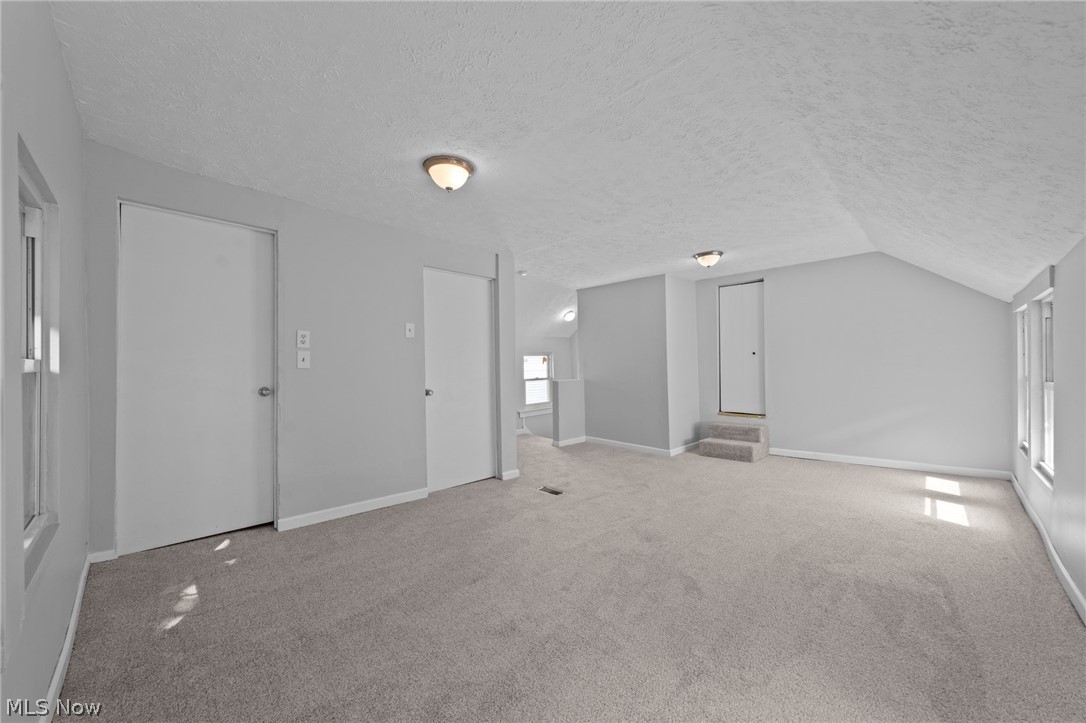 6103 W Clinton Avenue Cleveland OH 44102