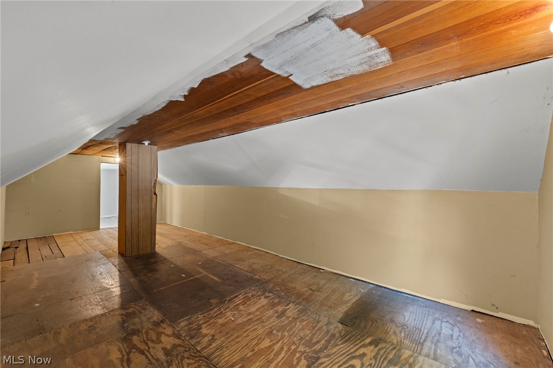 6103 W Clinton Avenue Cleveland OH 44102