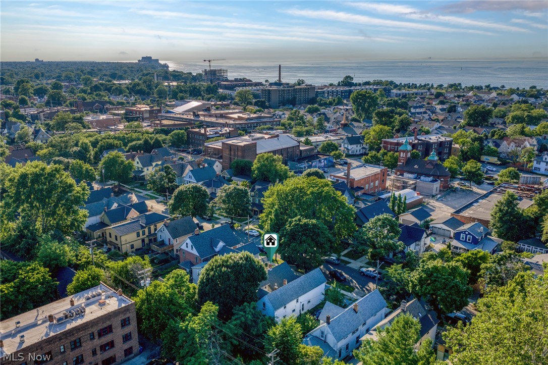 6103 W Clinton Avenue Cleveland OH 44102