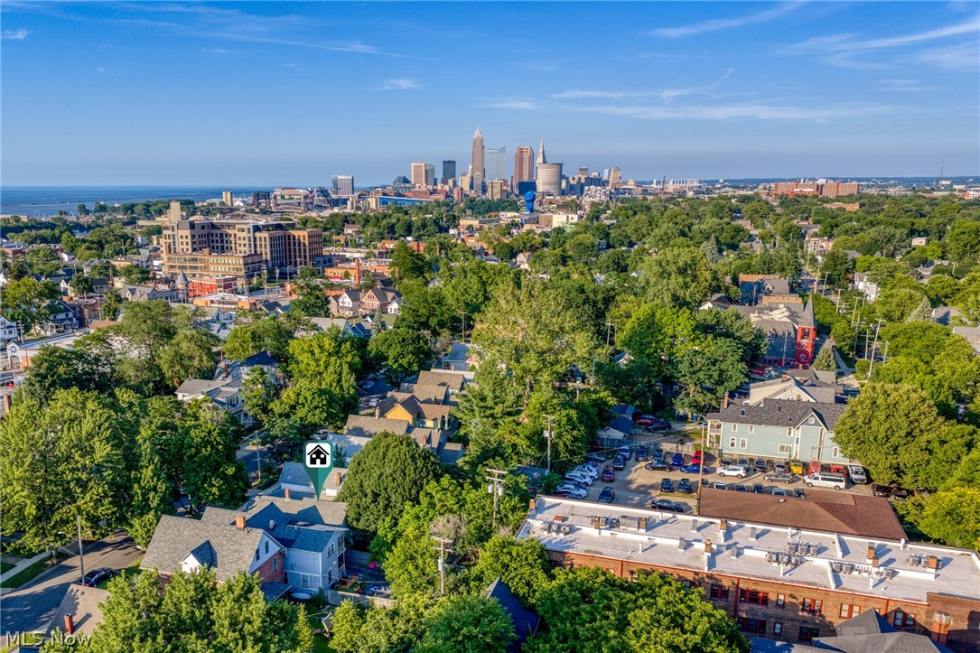 6103 W Clinton Avenue Cleveland OH 44102