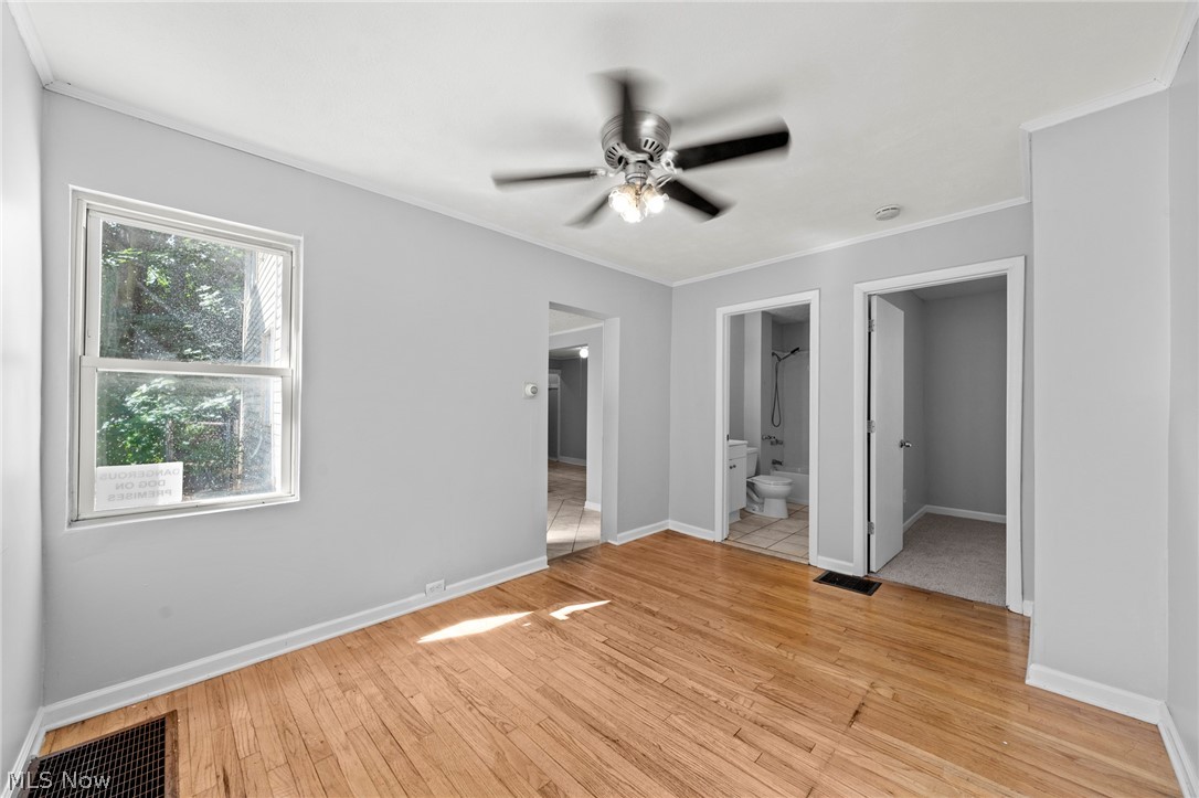 6103 W Clinton Avenue Cleveland OH 44102