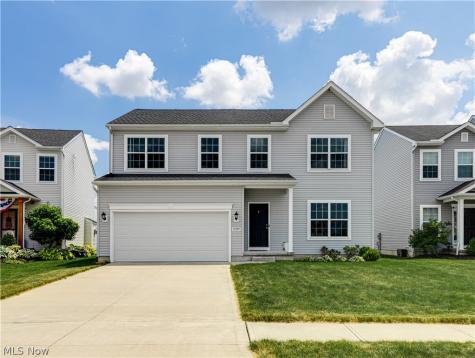 37379 Hunter Lake Drive North Ridgeville OH 44039