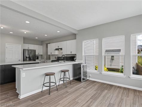 37379 Hunter Lake Drive North Ridgeville OH 44039