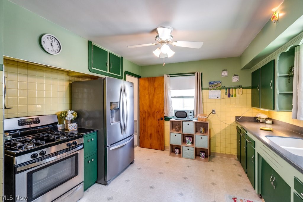 16080 Glenridge Avenue Middleburg Heights OH 44130