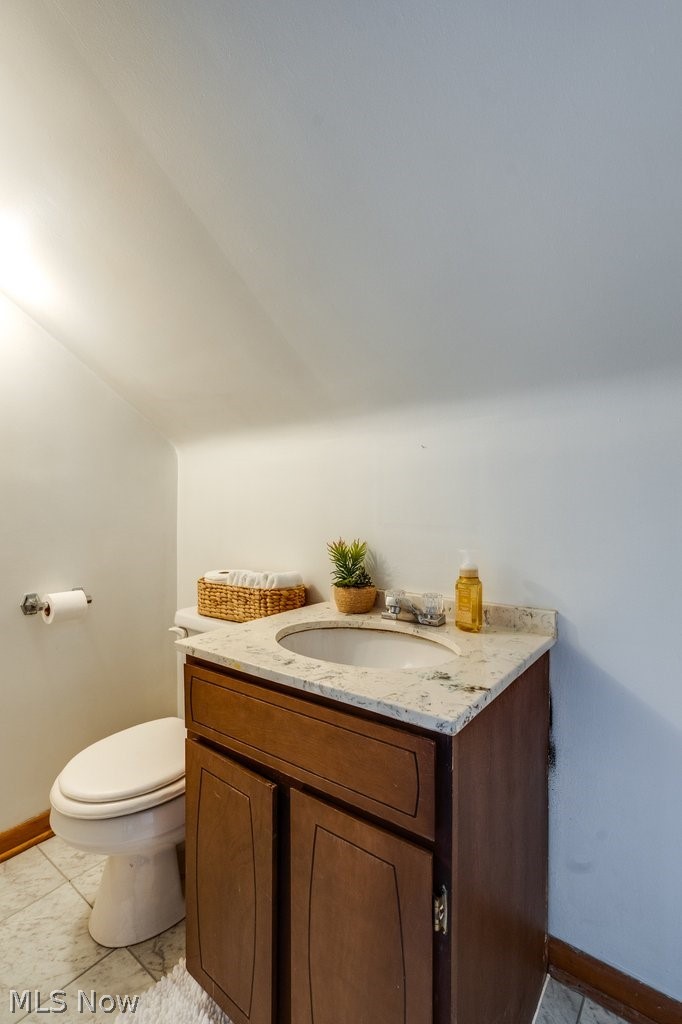 16080 Glenridge Avenue Middleburg Heights OH 44130