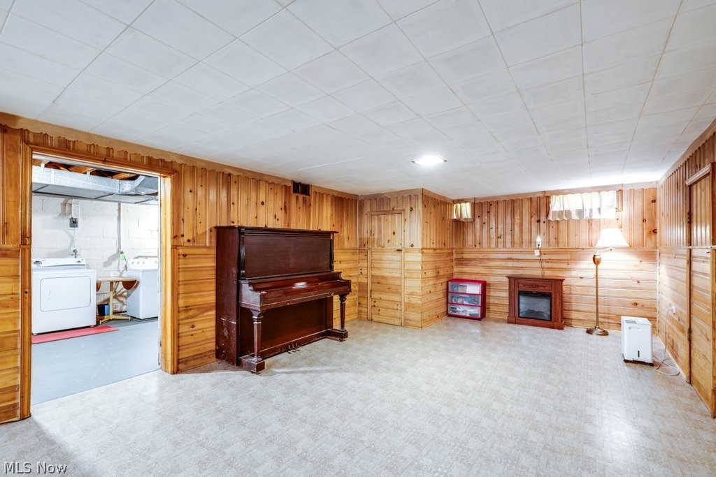 16080 Glenridge Avenue Middleburg Heights OH 44130