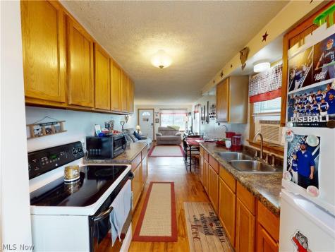 1521 27th Street NE Canton OH 44714