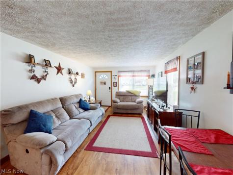1521 27th Street NE Canton OH 44714