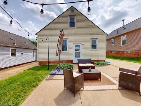 1521 27th Street NE Canton OH 44714