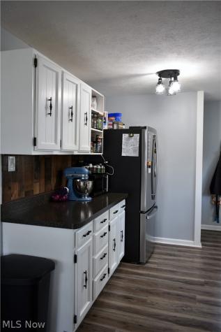 1085 Stratford Street Barberton OH 44203