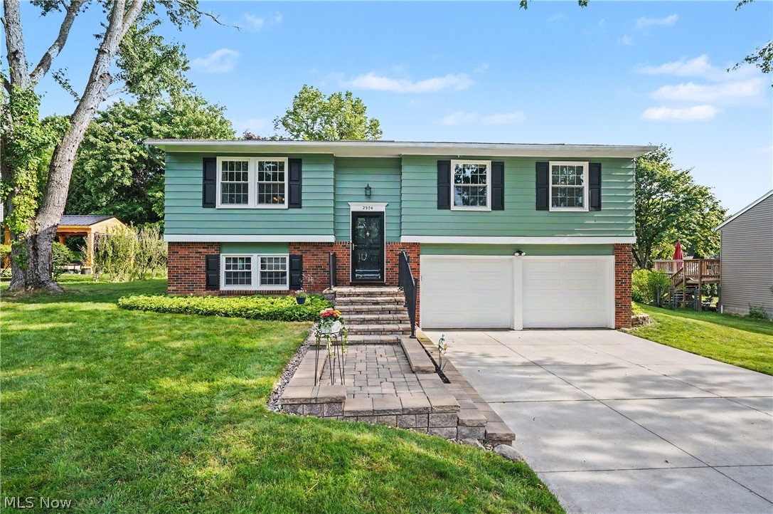 2904 Burr Oak Drive Akron OH 44333