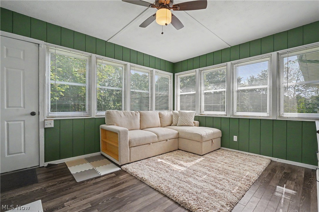 2904 Burr Oak Drive Akron OH 44333