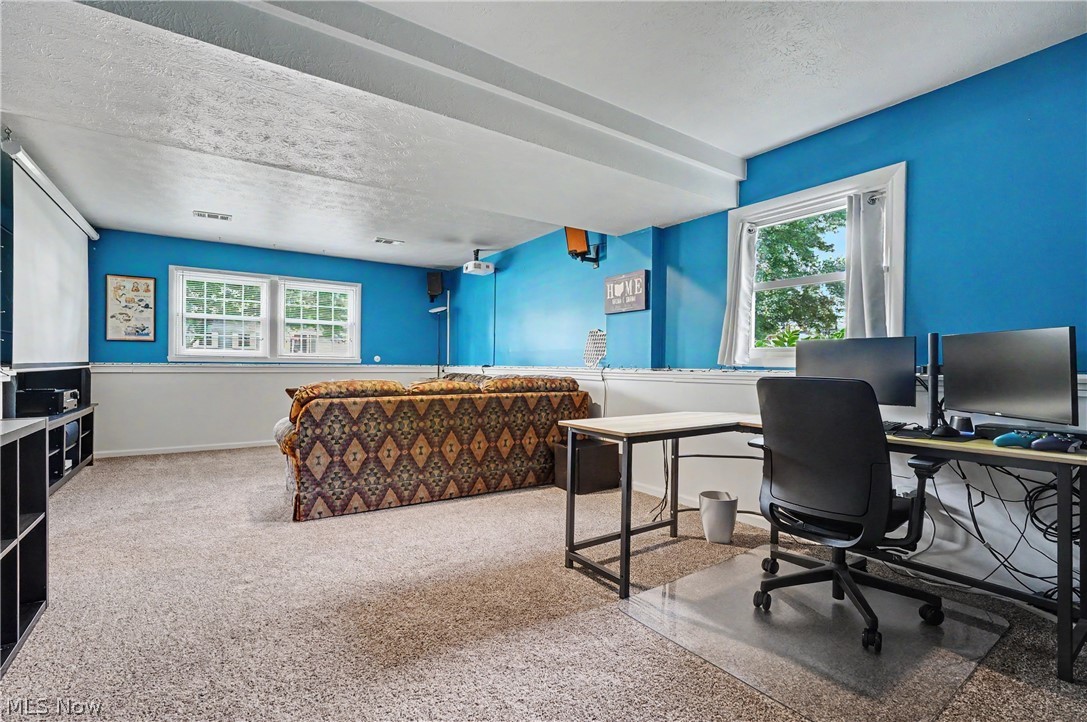 2904 Burr Oak Drive Akron OH 44333