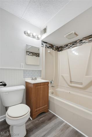 9507 Plymouth Avenue Garfield Heights OH 44125