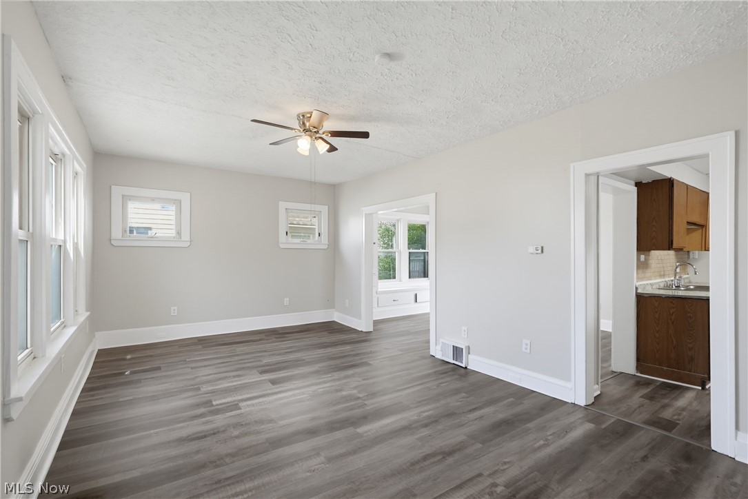 9507 Plymouth Avenue Garfield Heights OH 44125