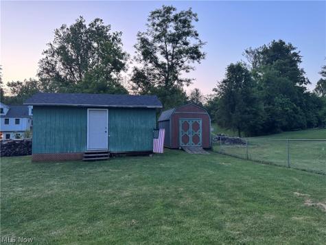 711 E Montgomery Street Marietta OH 45750