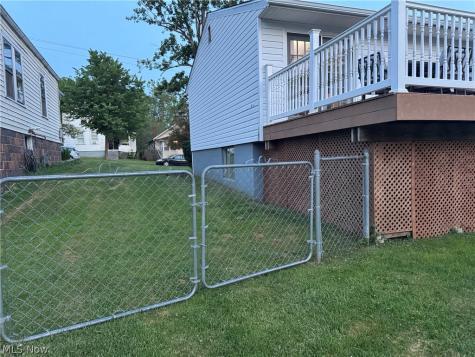 711 E Montgomery Street Marietta OH 45750